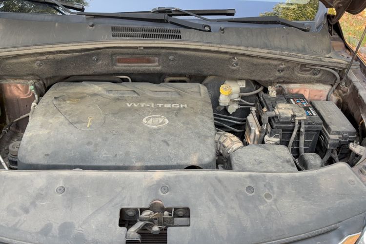 Used Baojun 560 2016 1.8L Manual Elite Edition Engine Bay