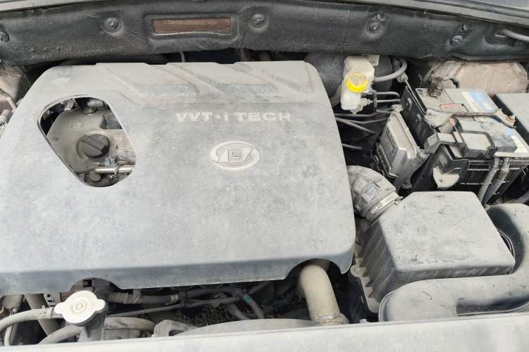 Used Baojun 560 2016 1.8L Manual Luxury Edition Engine Bay