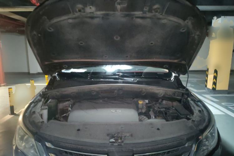 Used Baojun 560 2016 1.8L Manual Luxury Edition Engine Bay