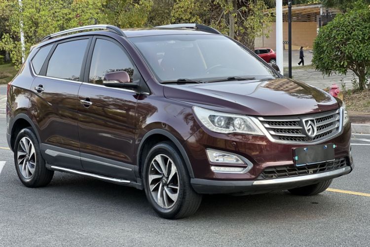 Used Baojun 560 2016 1.8L Manual Luxury Edition Exterior 1