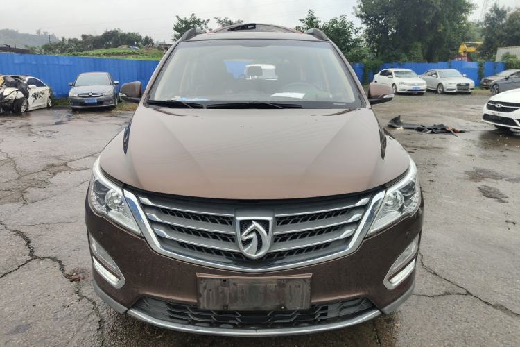 Used Baojun 560 2016 1.5T Manual Luxury Model Exterior 1