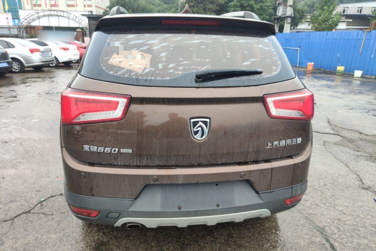 Used Baojun 560 2016 1.5T Manual Luxury Model Exterior 4