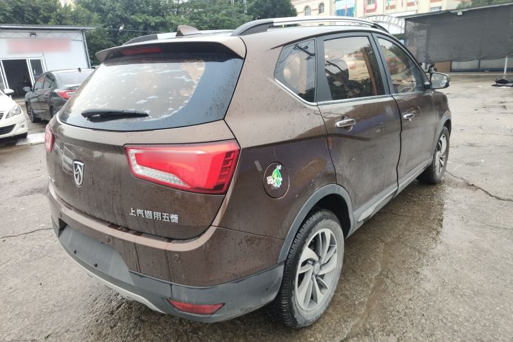 Used Baojun 560 2016 1.5T Manual Luxury Model Exterior 5
