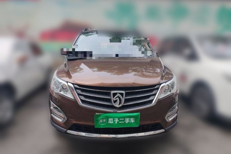 Used Baojun 560 2016 1.5T Manual Luxury Model Front