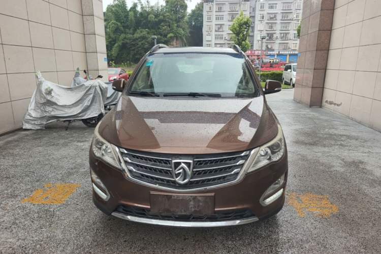 Used Baojun 560 2016 1.8L iAMT Luxury Model Front