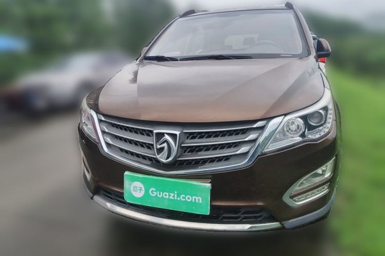 Used Baojun 560 2016 1.8L iAMT Elite Edition Front