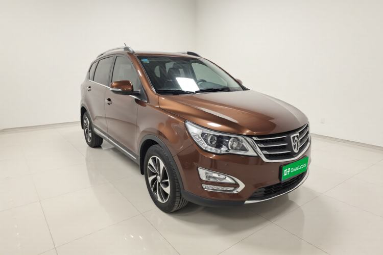 Used Baojun 560 2016 1.8L Manual Luxury Edition Front Right 45 Deg