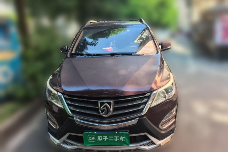 Used Baojun 560 2016 1.5T Manual Luxury Model Front