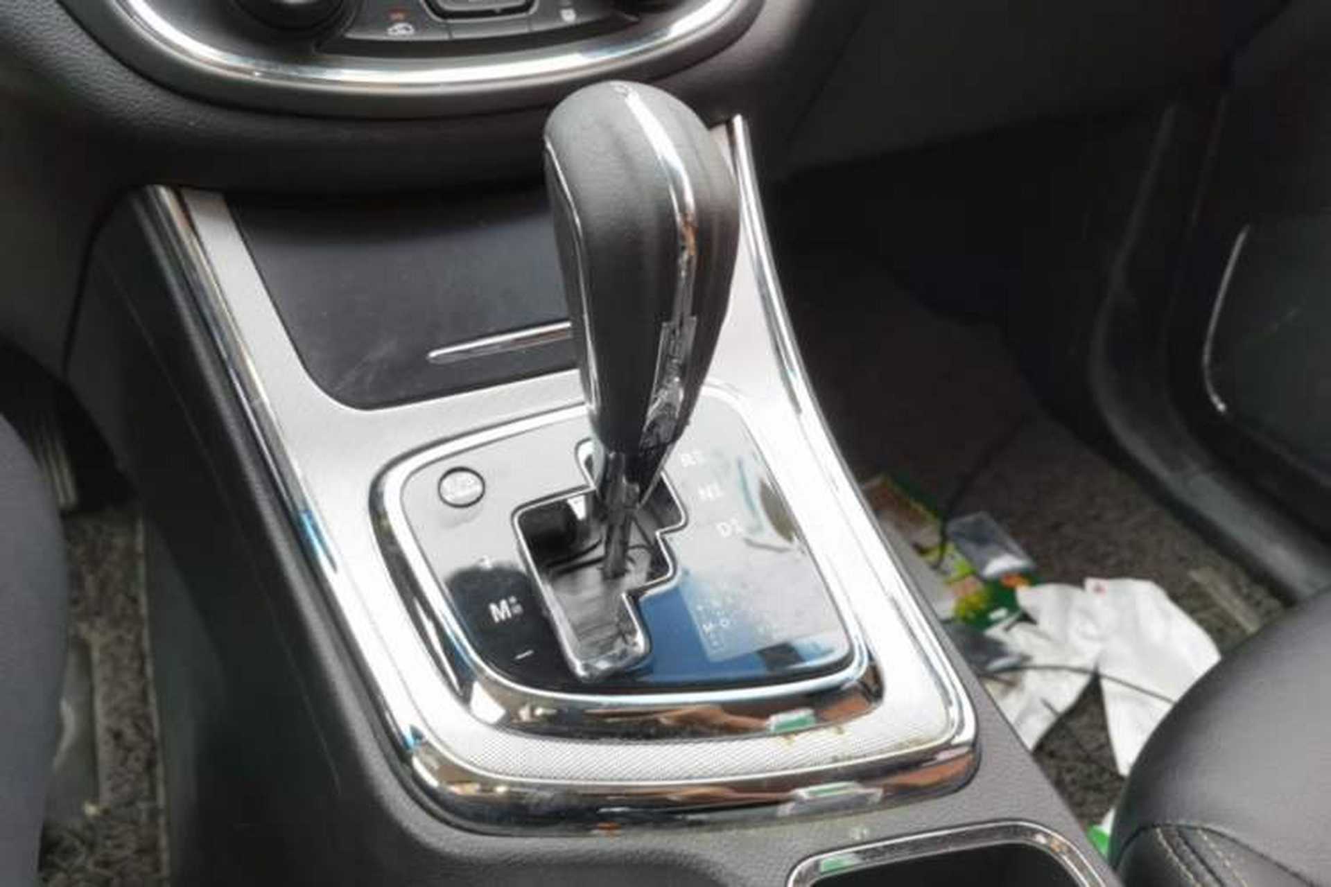 Used Baojun 560 2016 1.8L iAMT Elite Edition Gear Lever