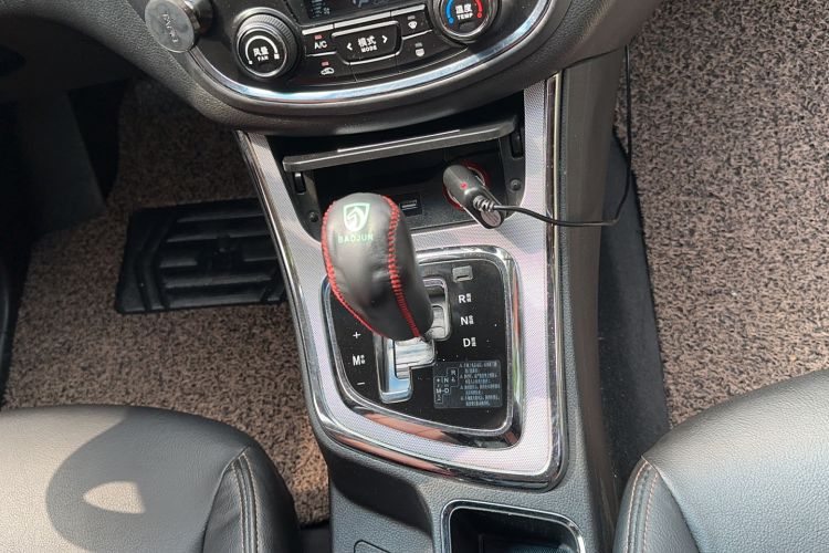 Used Baojun 560 2016 1.8L iAMT Elite Edition Gear Lever