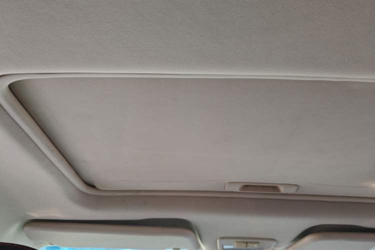 Used Baojun 560 2016 1.8L Manual Luxury Edition Headliner