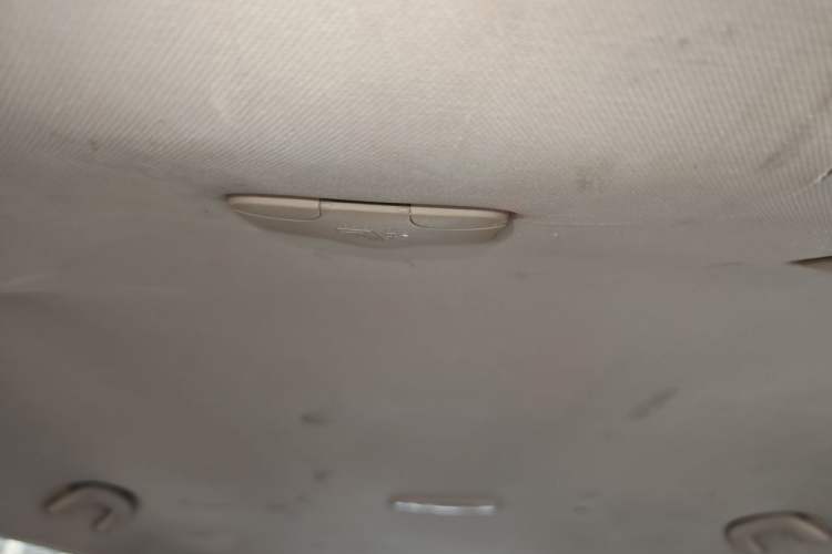 Used Baojun 560 2016 1.5T Manual Luxury Model Headliner