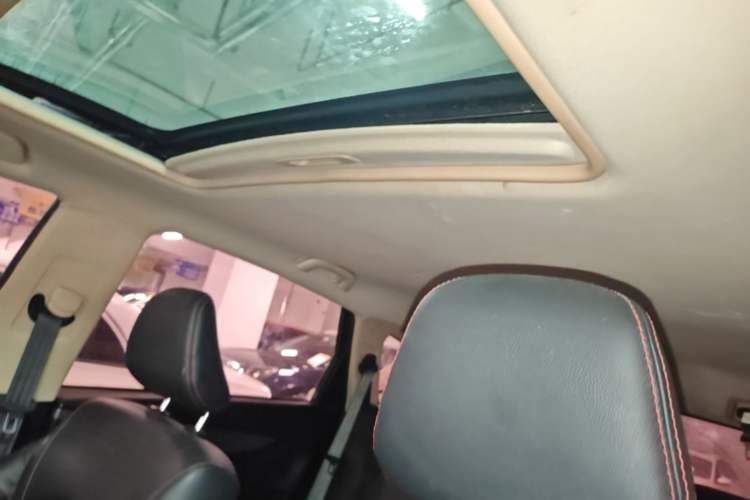 Used Baojun 560 2016 1.8L Manual Luxury Edition Headliner