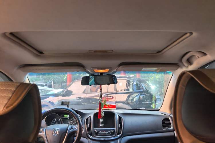 Used Baojun 560 2016 1.5T Manual Luxury Model Headliner