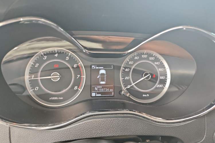 Used Baojun 560 2016 1.8L iAMT Elite Edition Instrument Cluster