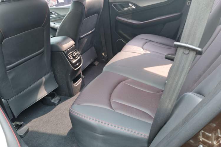 Used Baojun 560 2016 1.8L Manual Luxury Edition Left Rear Seat
