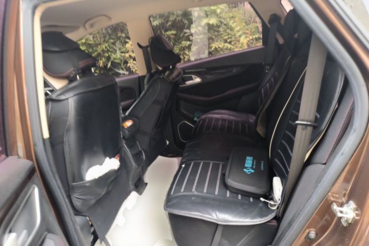 Used Baojun 560 2016 1.8L Manual Value Edition Left Rear Seat