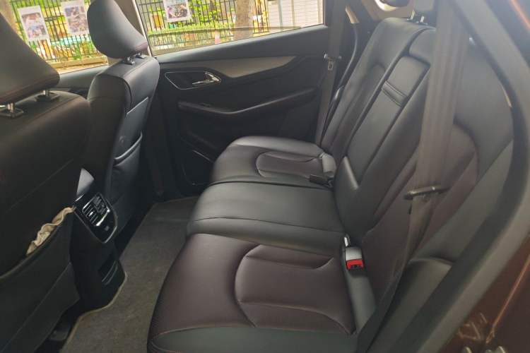 Used Baojun 560 2016 1.8L iAMT Luxury Model Left Rear Seat