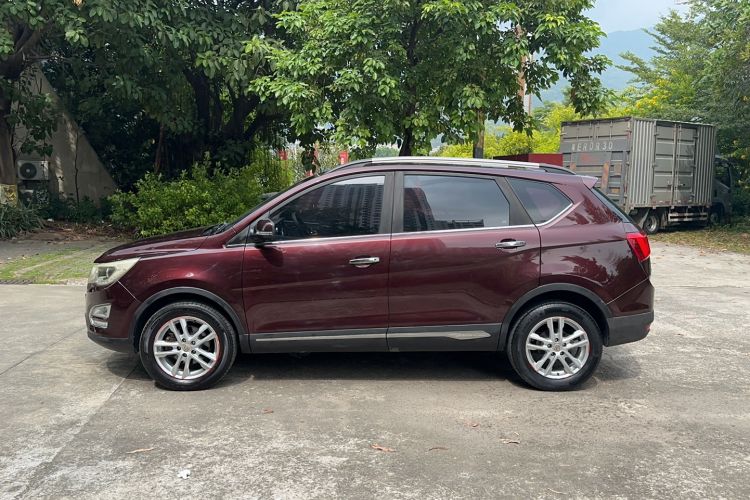 Used Baojun 560 2016 1.8L iAMT Elite Edition Left Side
