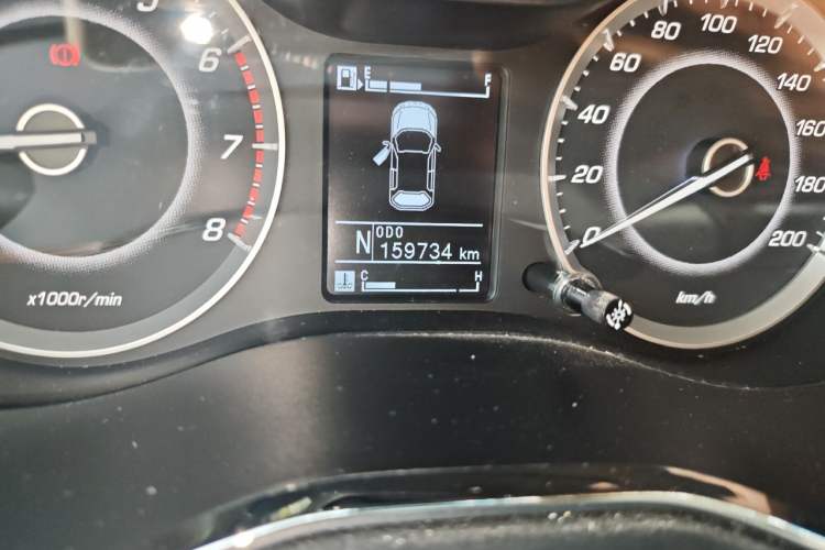 Used Baojun 560 2016 1.8L iAMT Elite Edition Odometer Close Up