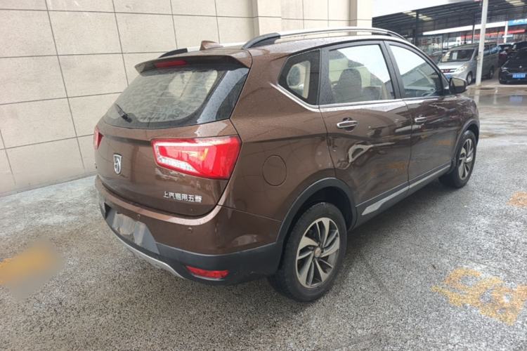 Used Baojun 560 2016 1.8L iAMT Luxury Model Rear Right 45 Deg