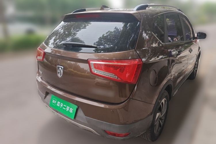 Used Baojun 560 2016 1.8L iAMT Luxury Model Rear Right 45 Deg