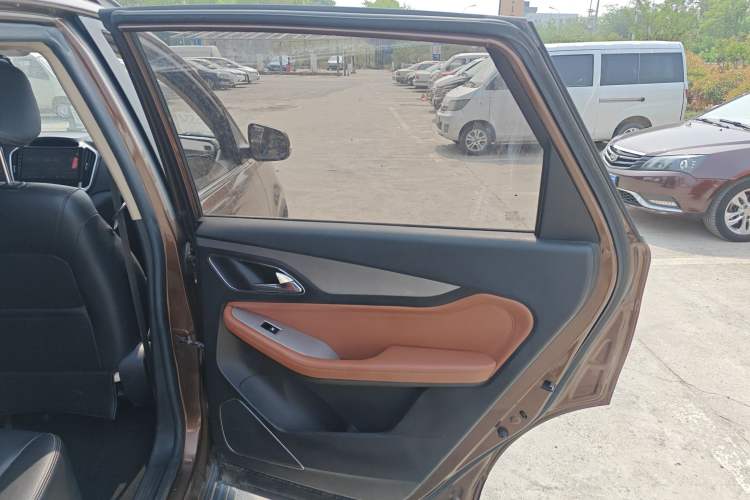Used Baojun 560 2016 1.8L Manual Elite Edition Right Rear Door Interior