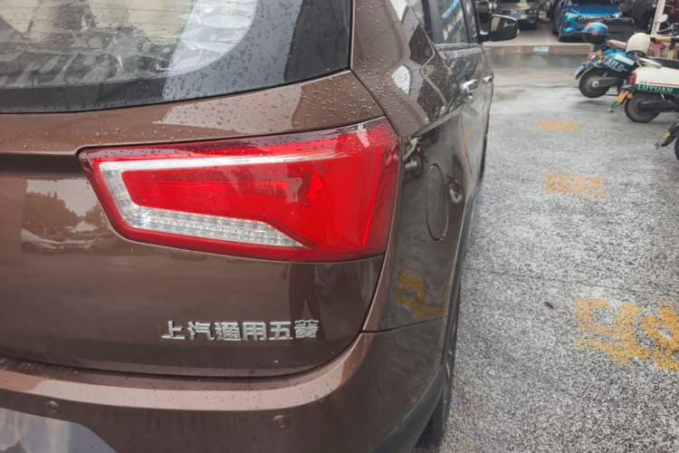 Used Baojun 560 2016 1.8L iAMT Luxury Model Right Rear Taillight