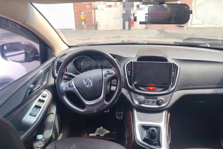 Used Baojun 560 2016 1.5T Manual Luxury Model Steering Wheel