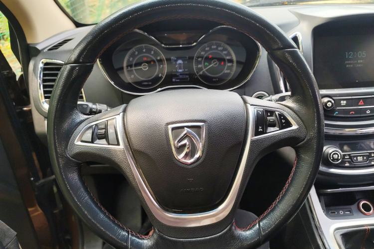 Used Baojun 560 2016 1.8L Manual Luxury Edition Steering Wheel