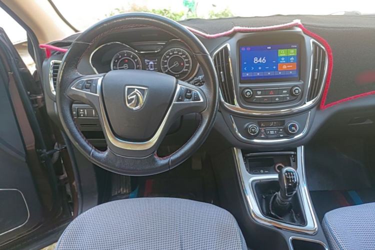 Used Baojun 560 2016 1.5T Manual Luxury Model Steering Wheel