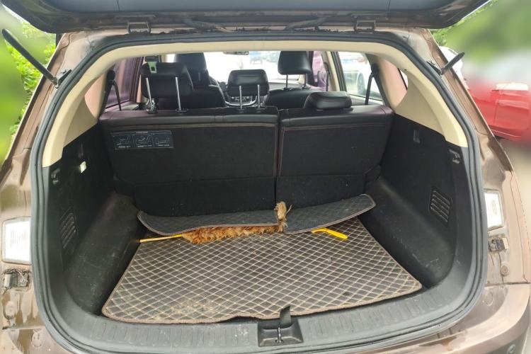 Used Baojun 560 2016 1.8L iAMT Elite Edition Trunk