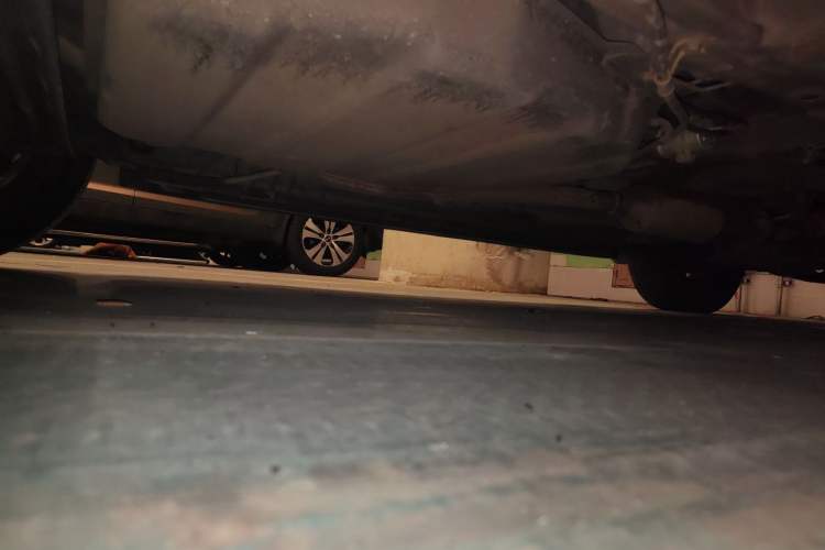 Used Baojun 560 2016 1.8L iAMT Luxury Model Chassis Rear Right