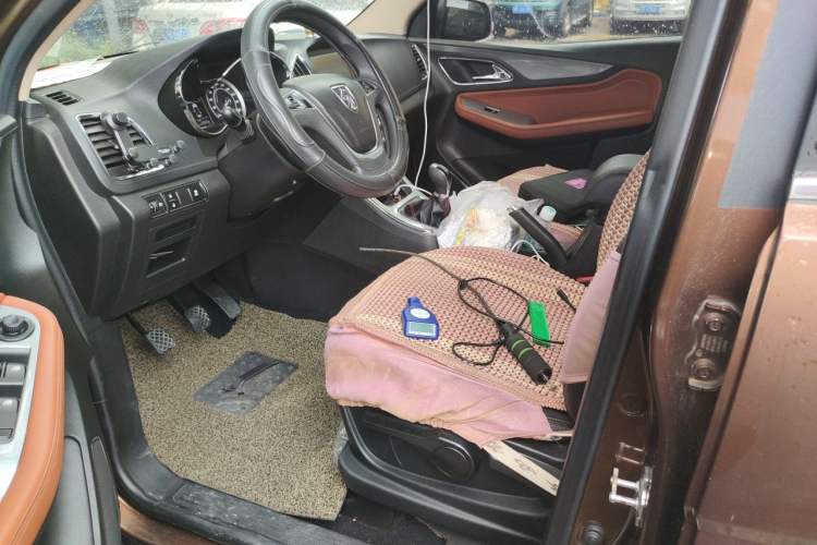 Used Baojun 560 2016 1.8L Manual Elite Edition Driver Seat