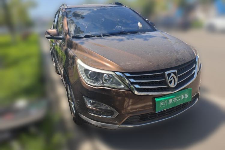 Used Baojun 560 2016 1.5T Manual Elite Edition Front Right 45 Deg