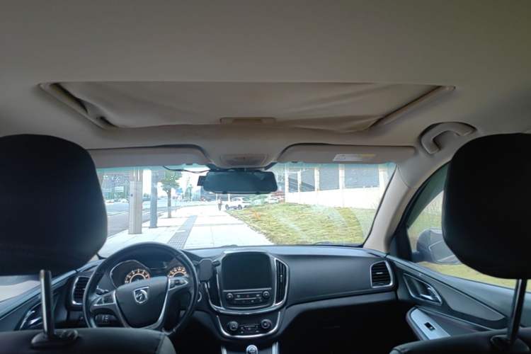 Used Baojun 560 2016 1.8L Manual Luxury Edition Headliner