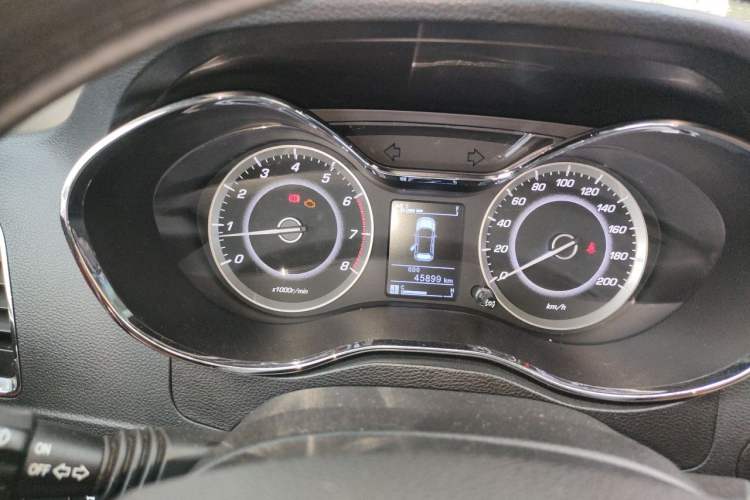 Used Baojun 560 2016 1.8L Manual Elite Edition Instrument Cluster