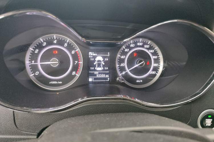 Used Baojun 560 2016 1.5T Manual Luxury Model Instrument Cluster