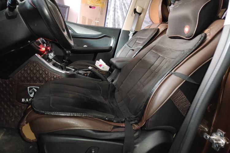 Used Baojun 560 2016 1.5T Manual Luxury Model Left Front Seat
