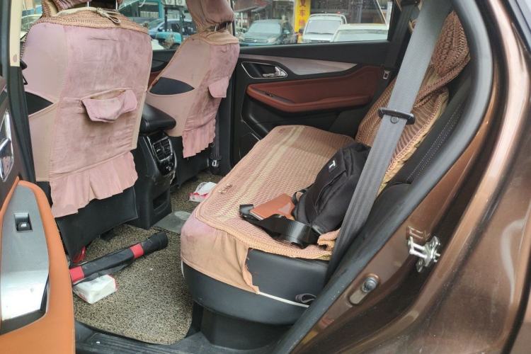 Used Baojun 560 2016 1.8L Manual Elite Edition Left Rear Seat