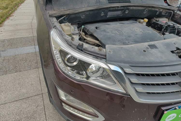 Used Baojun 560 2016 1.8L Manual Luxury Edition Right Front Headlight