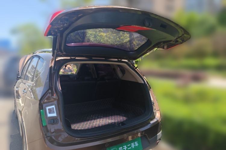 Used Baojun 560 2016 1.5T Manual Elite Edition Trunk