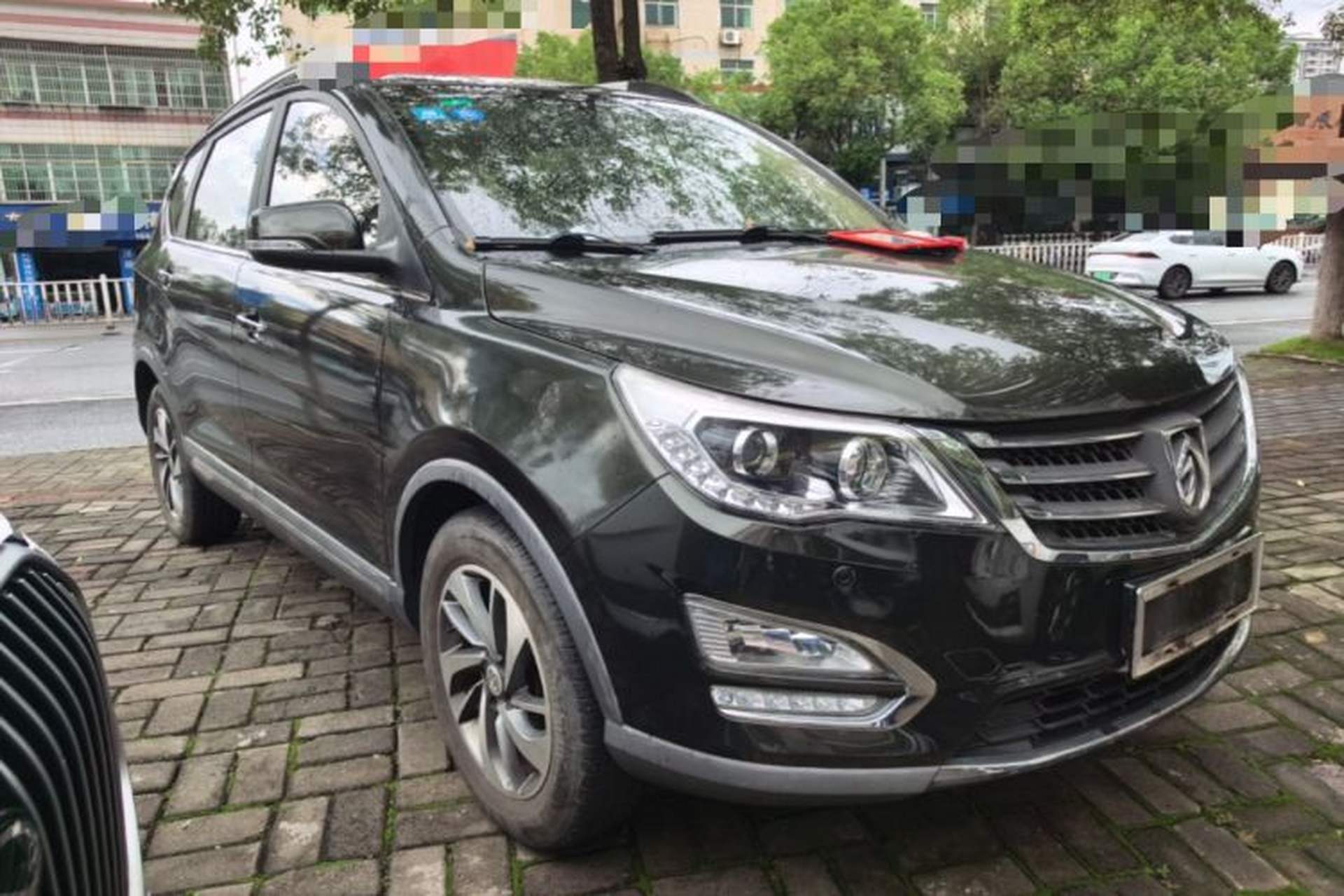 Used Baojun 560 2016 1.8L Manual Luxury Edition Front Right 45 Deg
