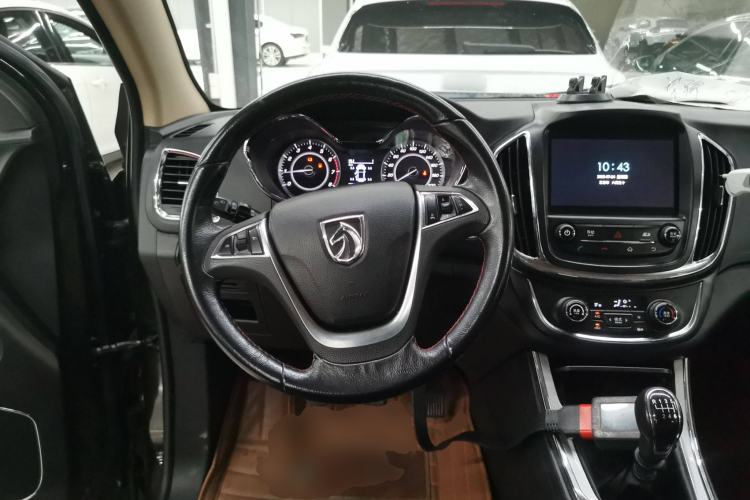 Used Baojun 560 2016 1.8L Manual Luxury Edition Steering Wheel