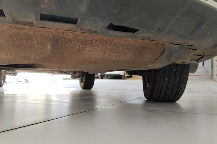 Used Baojun 560 2016 1.8L iAMT Elite Edition Chassis Front Left