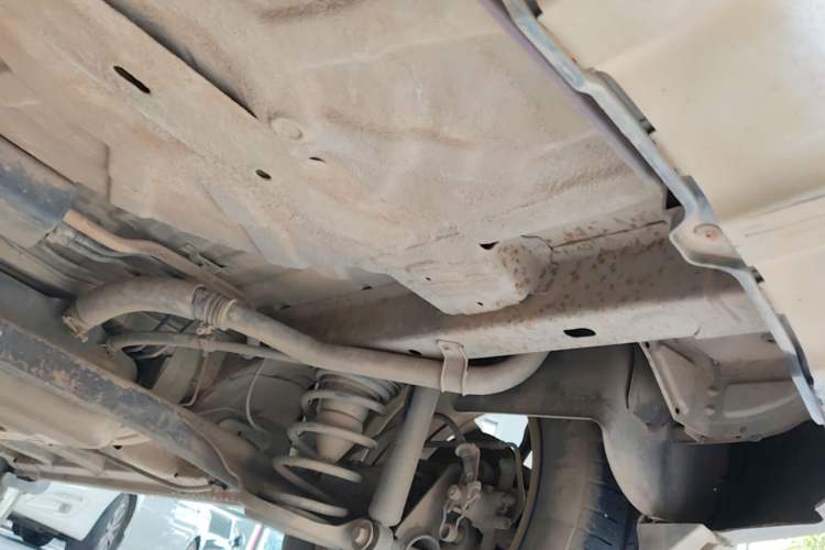 Used Baojun 560 2016 1.8L iAMT Elite Edition Chassis Rear Right