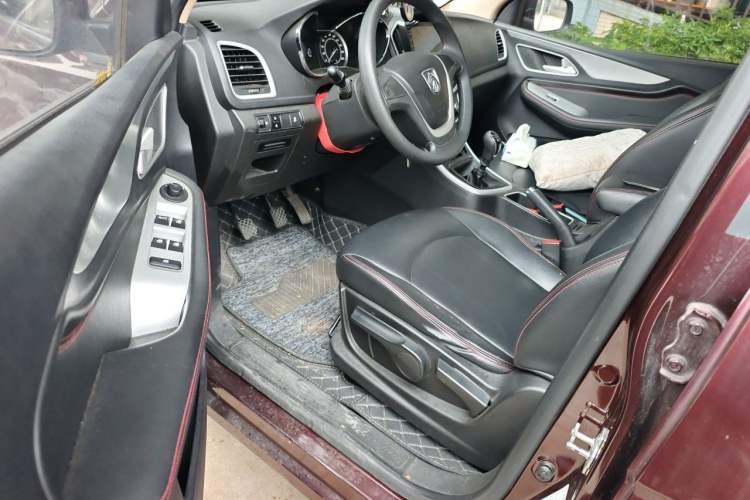 Used Baojun 560 2016 1.8L Manual Comfort Edition Driver Seat