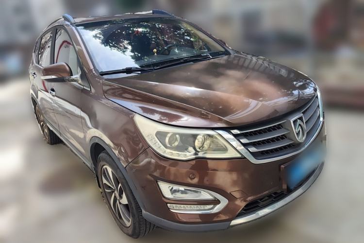 Used Baojun 560 2016 1.8L iAMT Luxury Model Exterior 2