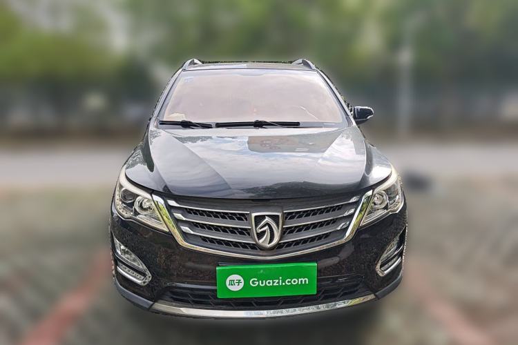 Used Baojun 560 2016 1.8L iAMT Elite Edition Front