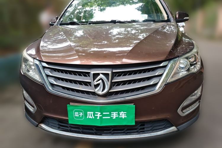 Used Baojun 560 2016 1.5T Manual Elite Edition Front